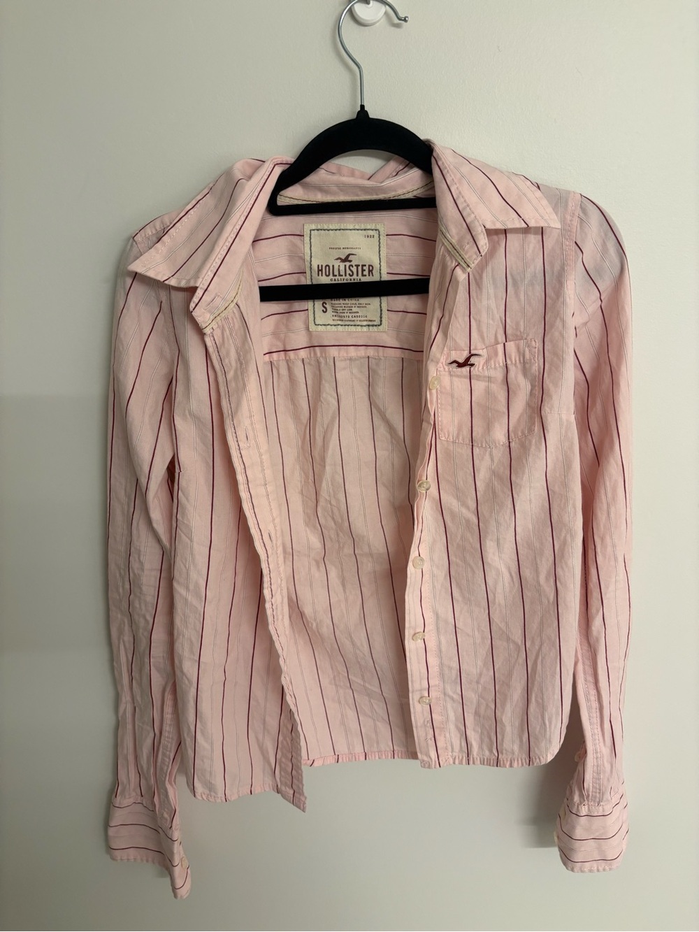 Hollister women’s Pink Stripe Button-Up Shirt